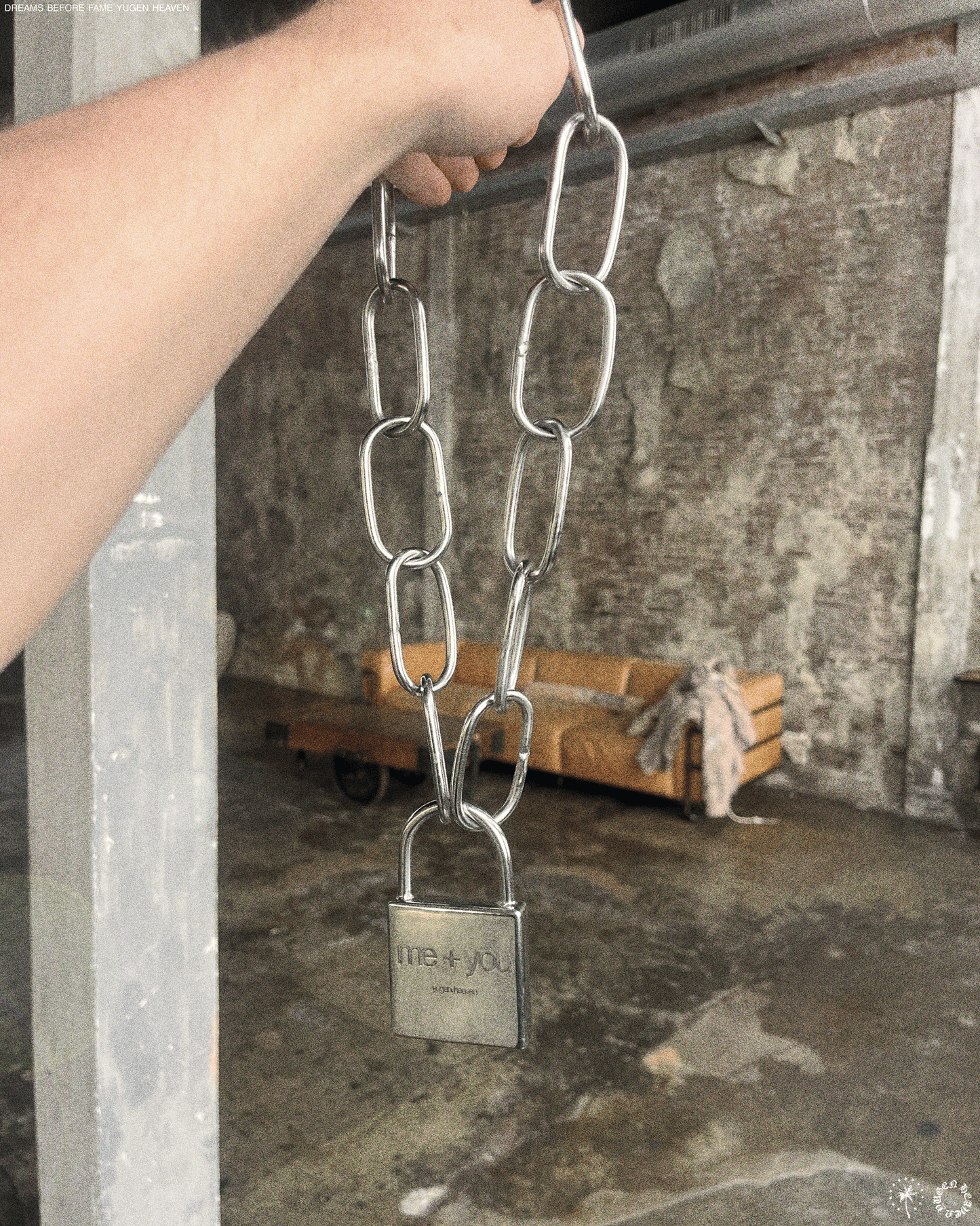 LOVER CHAIN