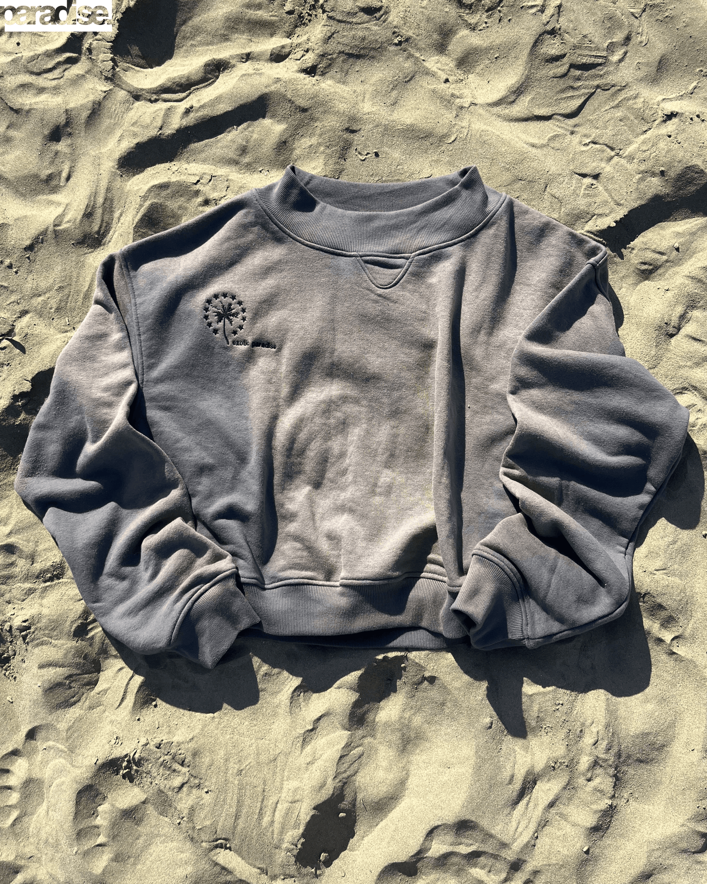 EXOTIC CREWNECK