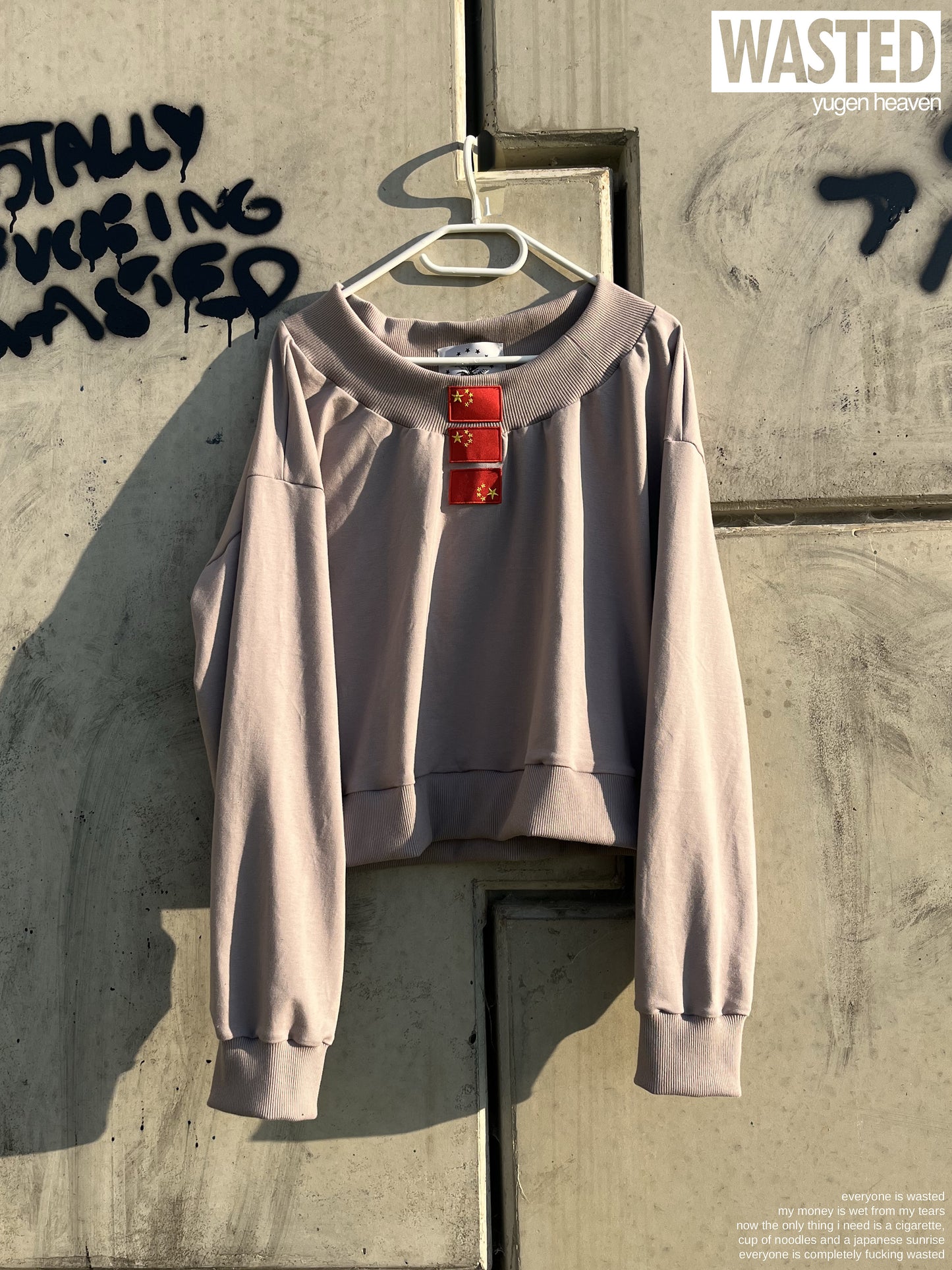 CHINA CREWNECK