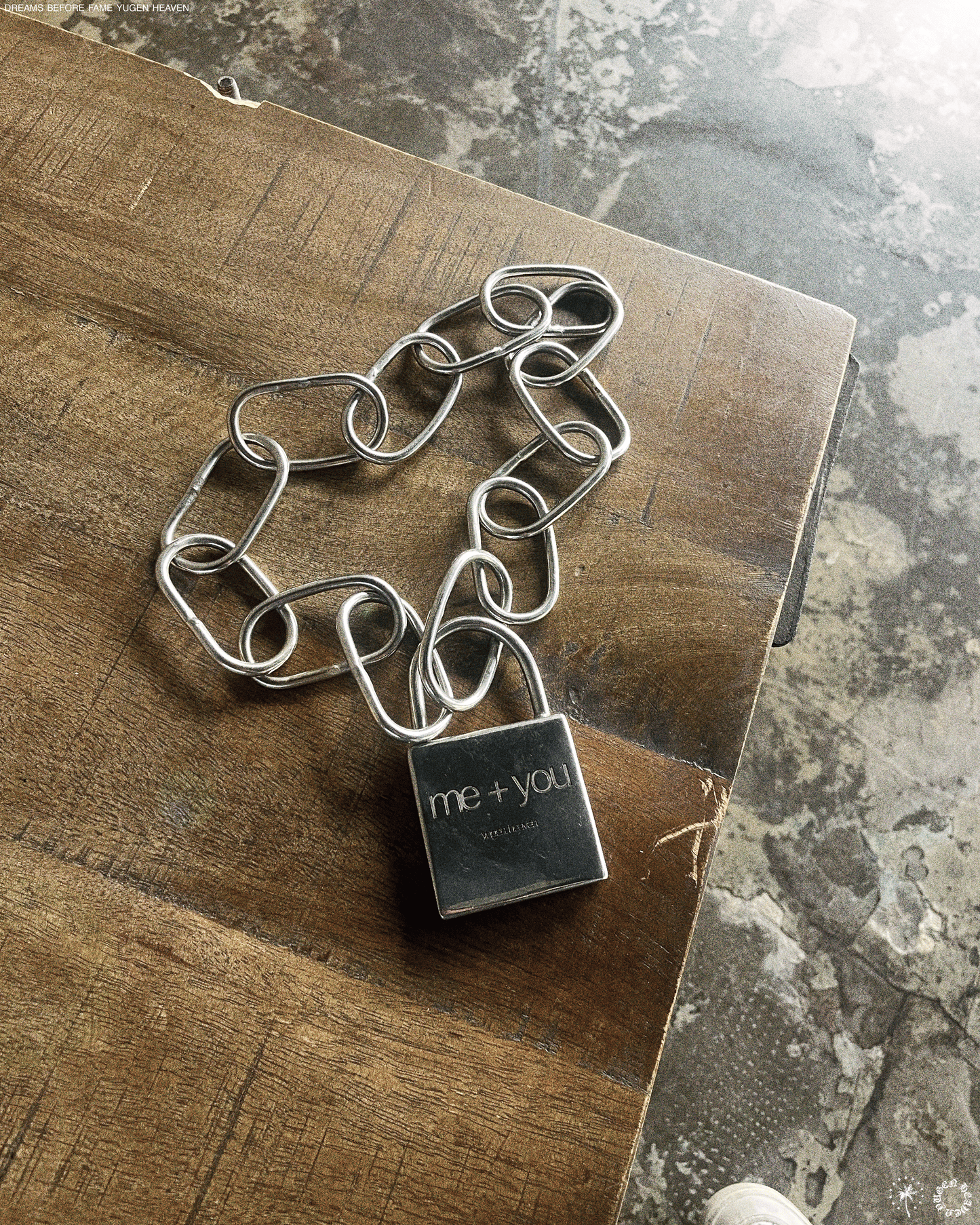 LOVER CHAIN